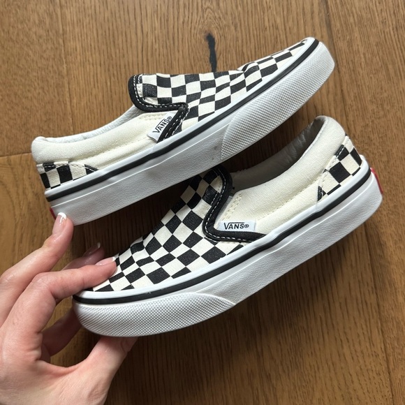 Vans Kids Classic Checkerboard Slip-On Shoe - Size 12 - Black & White - EUC - Picture 8 of 8